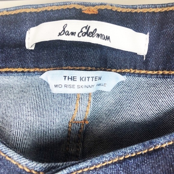Sam Edelman 'The Kitten' Mid Rise Ankle Skinny I
Dark Wash. Size 34 - Picture 3 of 6